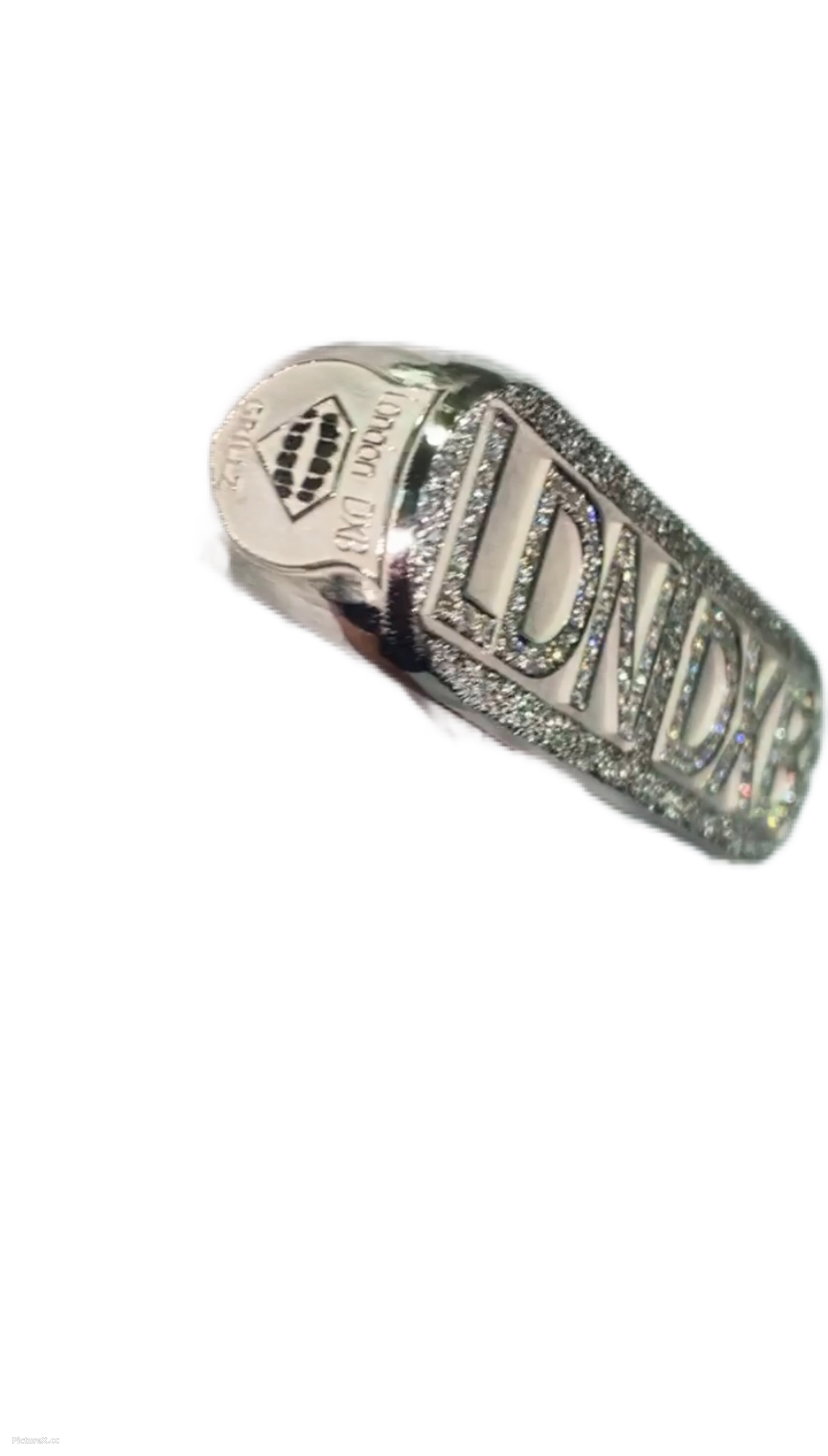 LDN DXB Three Finger Ring